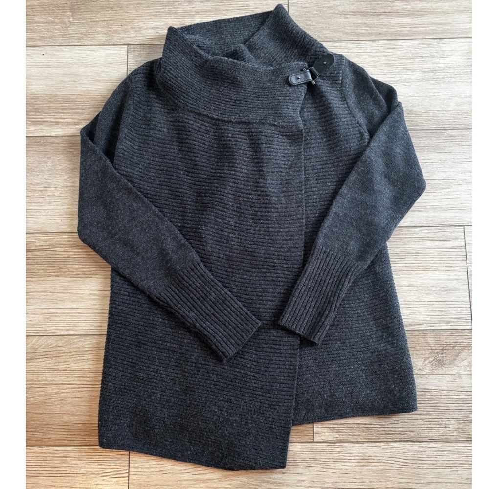 Tahari Charcoal Gray Merino Wool Blend Buckle Wrap Cardigan Sweater Womens‎ M